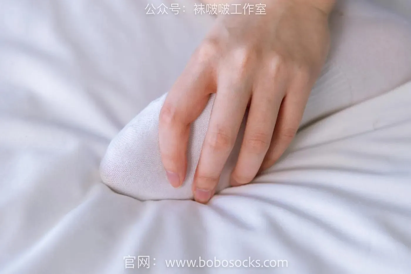 [BoBoSocks袜啵啵]NO.123 小甜豆-板鞋、白棉袜、肉丝 [140P]插图7